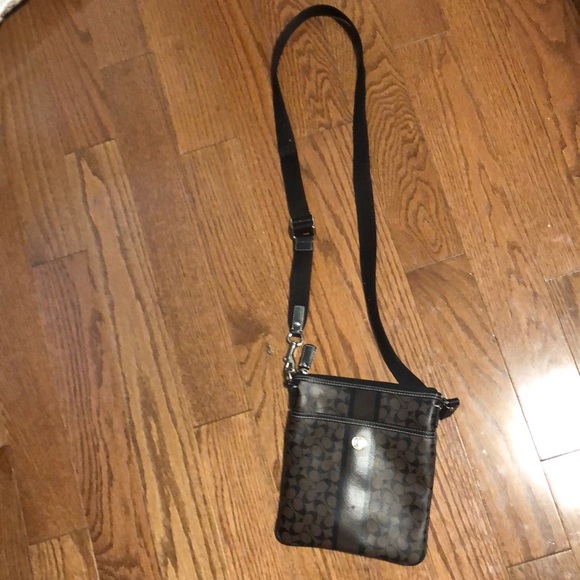 Coach crossbody bag - Picture 2 of 3